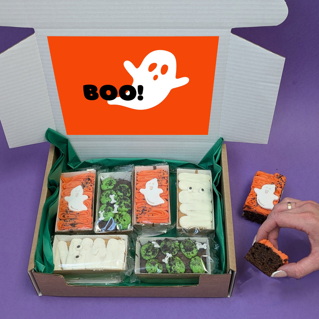 Halloween Hand Decorated Cakes Gift Box MixPixie